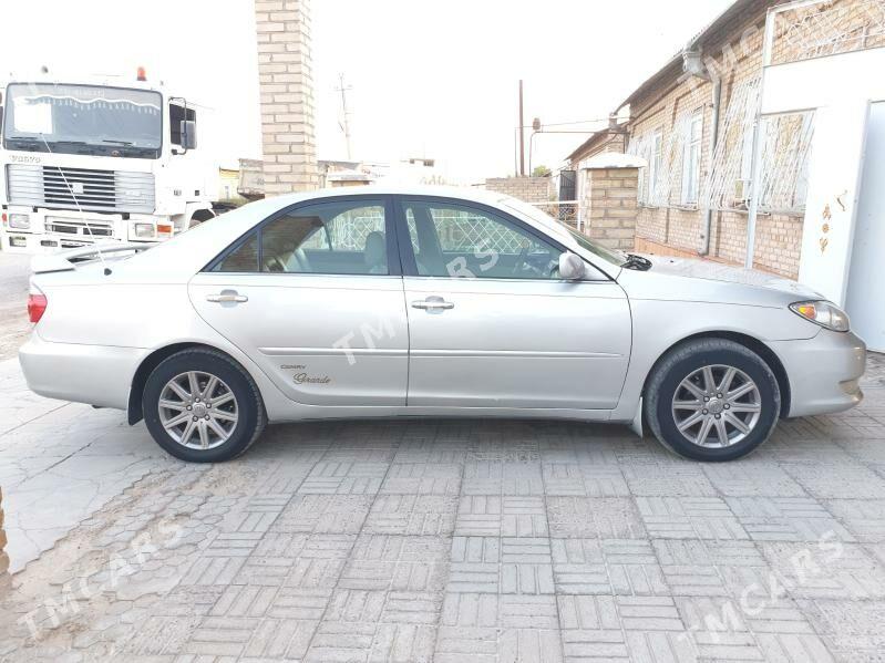 Toyota Camry 2003 - 150 000 TMT - Kerki - img 5