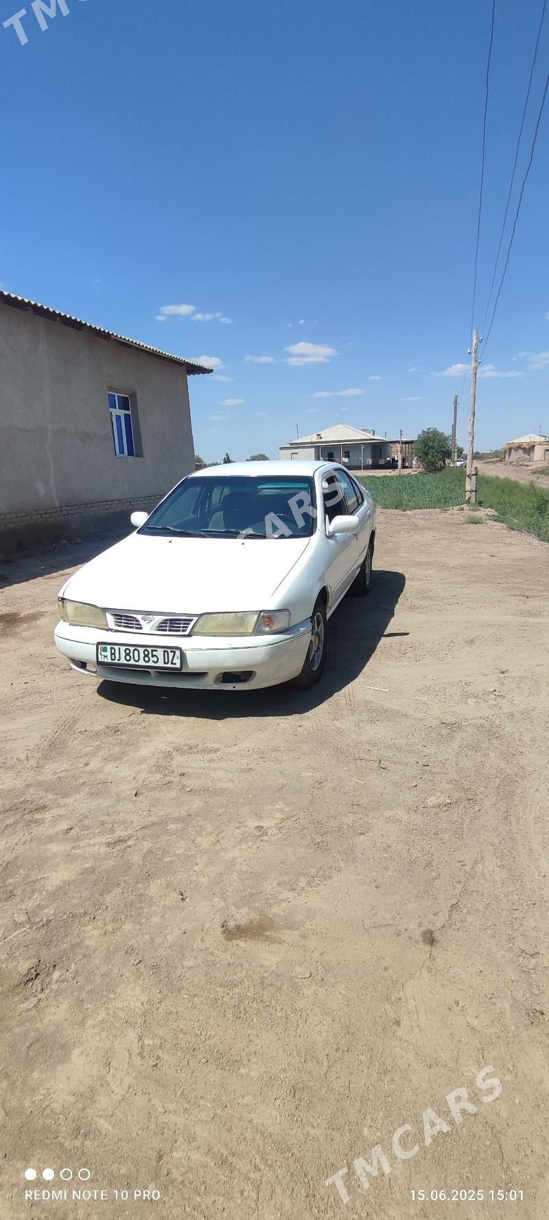 Nissan Sunny 1999 - 23 000 TMT - Губадаг - img 6