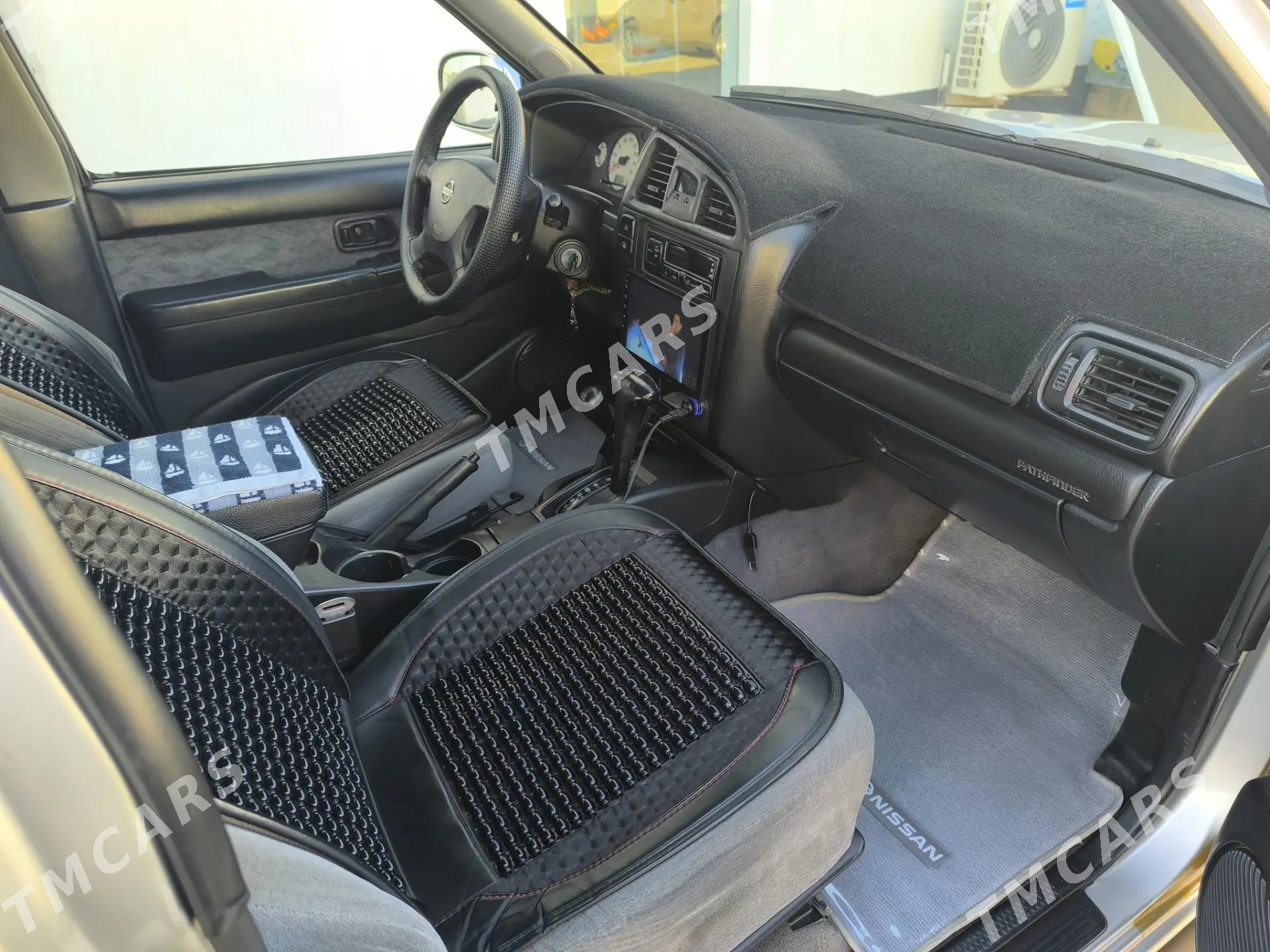 Nissan Pathfinder 2002 - 125 000 TMT - Анев - img 9