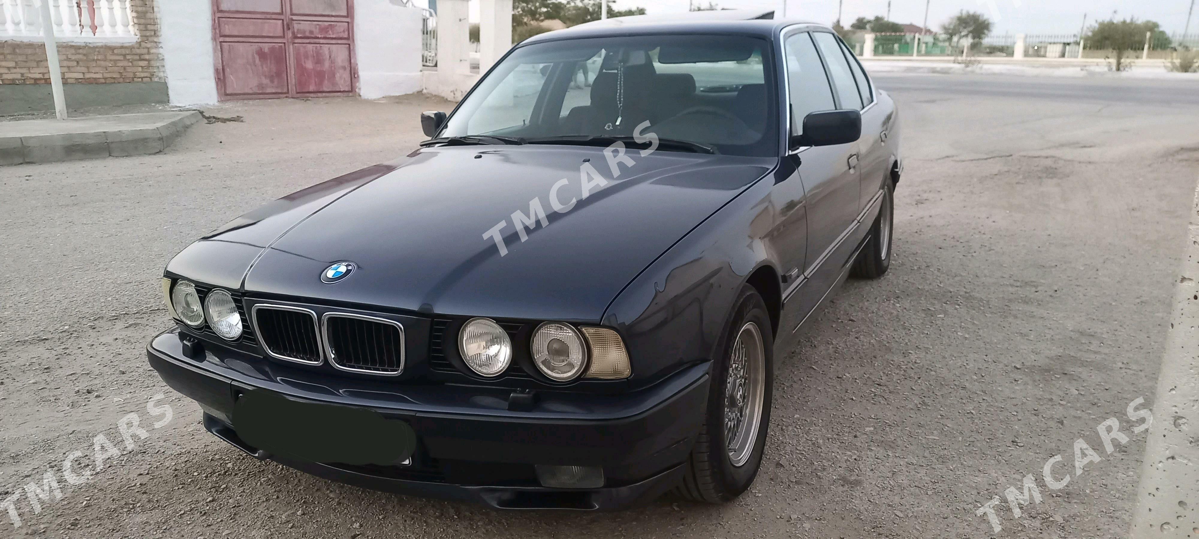 BMW 525 1994 - 67 000 TMT - Балканабат - img 7