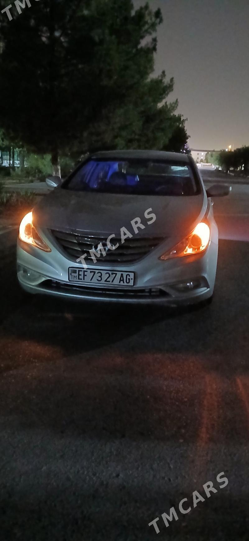 Hyundai Sonata 2010 - 132 000 TMT - Ашхабад - img 3