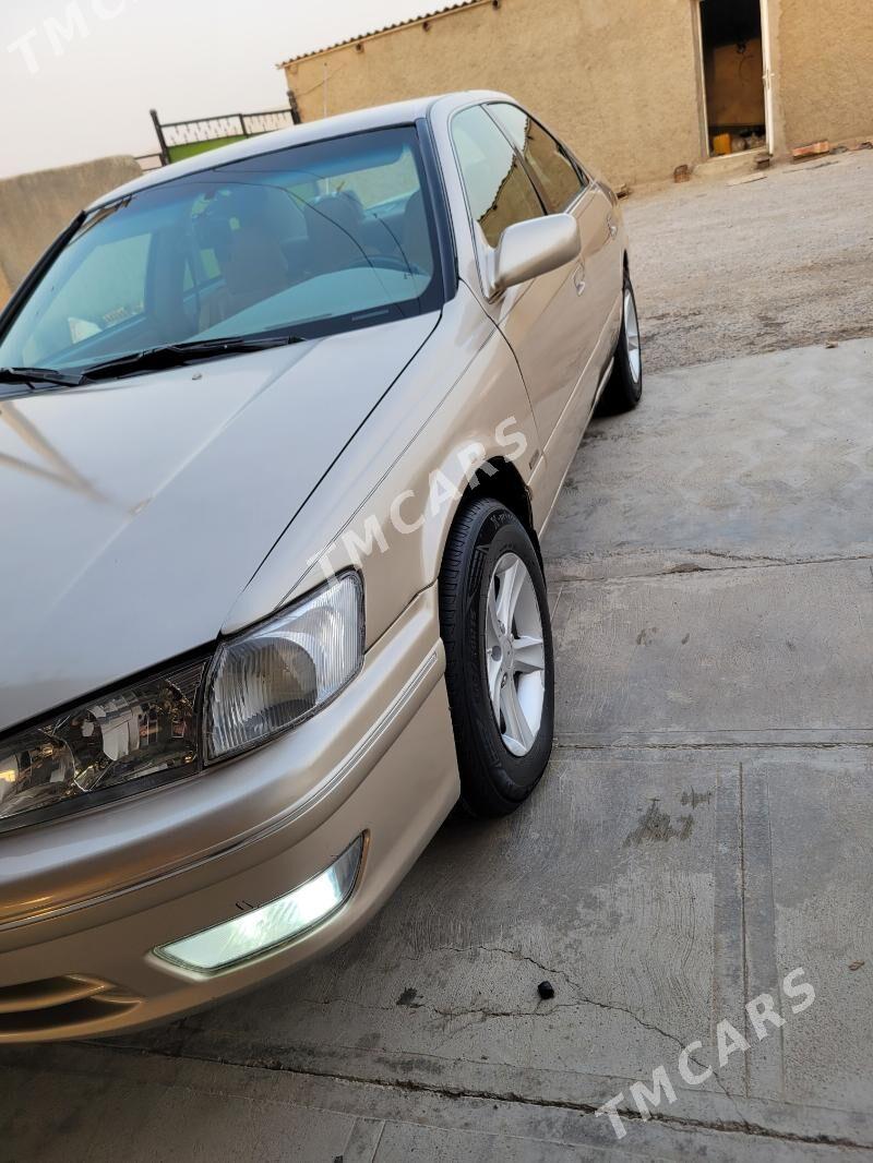 Toyota Camry 2000 - 120 000 TMT - Магданлы - img 2