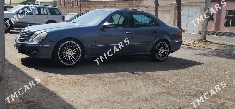 Mercedes-Benz E320 2004 - 150 000 TMT - Туркменабат - img 1
