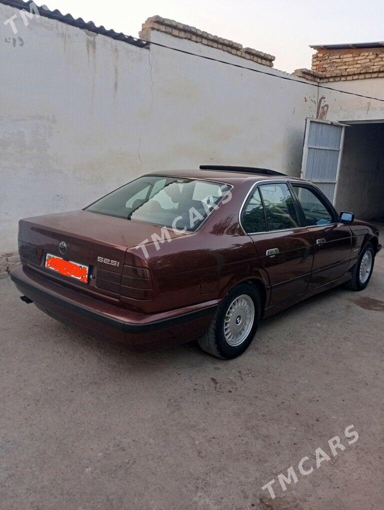 BMW 525 1993 - 55 000 TMT - Дашогуз - img 1