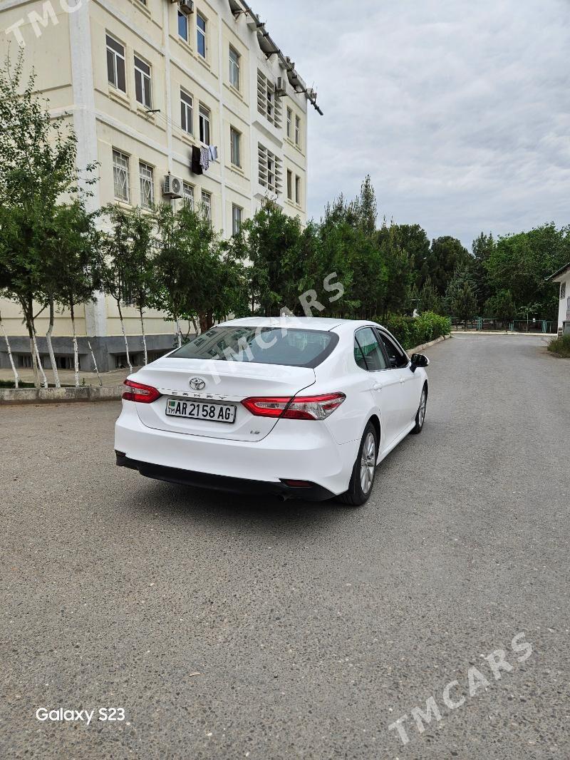 Toyota Camry 2019 - 275 000 TMT - Aşgabat - img 9