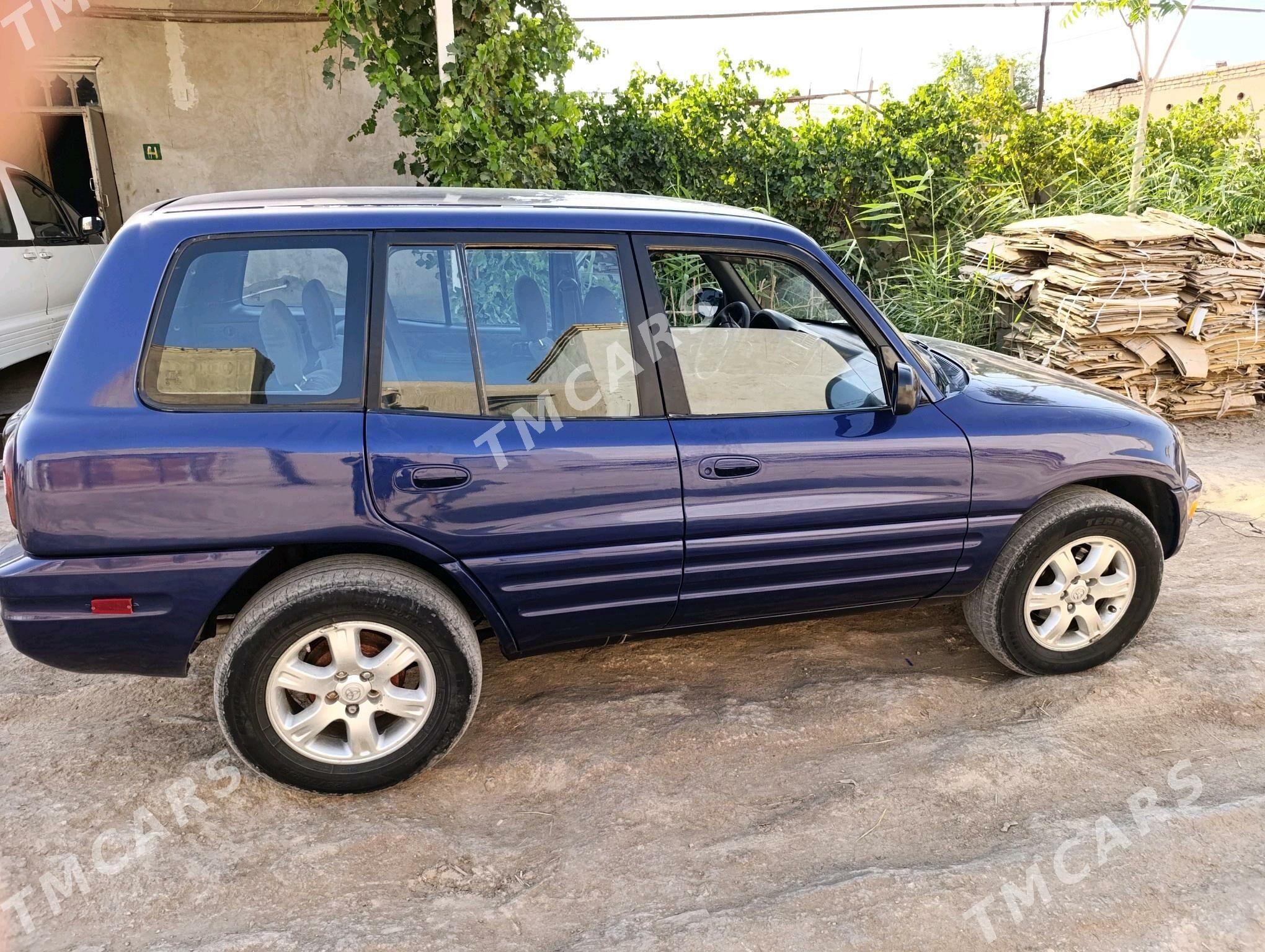 Toyota RAV4 2000 - 80 000 TMT - Гурбансолтан Едже - img 3
