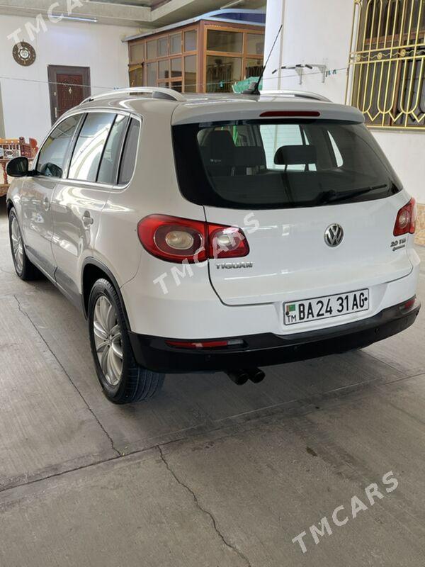 Volkswagen Tiguan 2010 - 160 000 TMT - Aşgabat - img 6