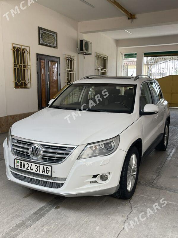 Volkswagen Tiguan 2010 - 160 000 TMT - Aşgabat - img 3