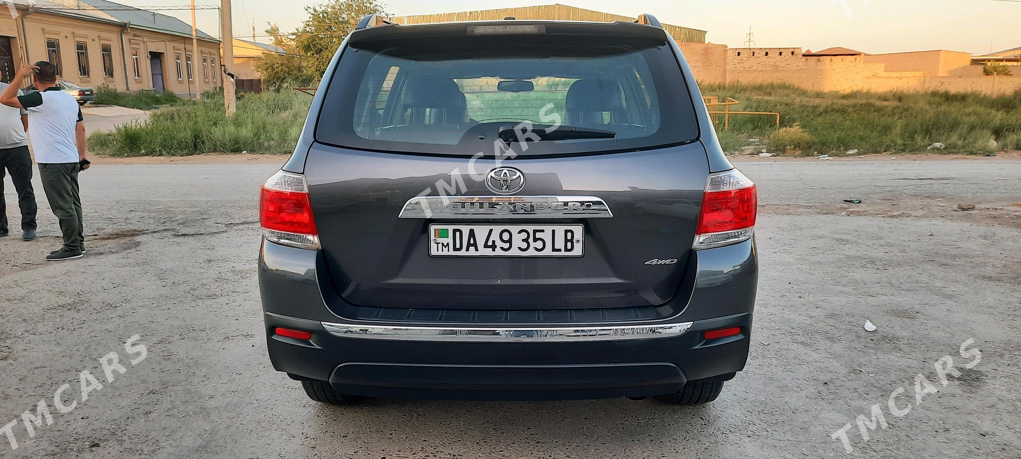 Toyota Highlander 2012 - 325 000 TMT - Туркменабат - img 5