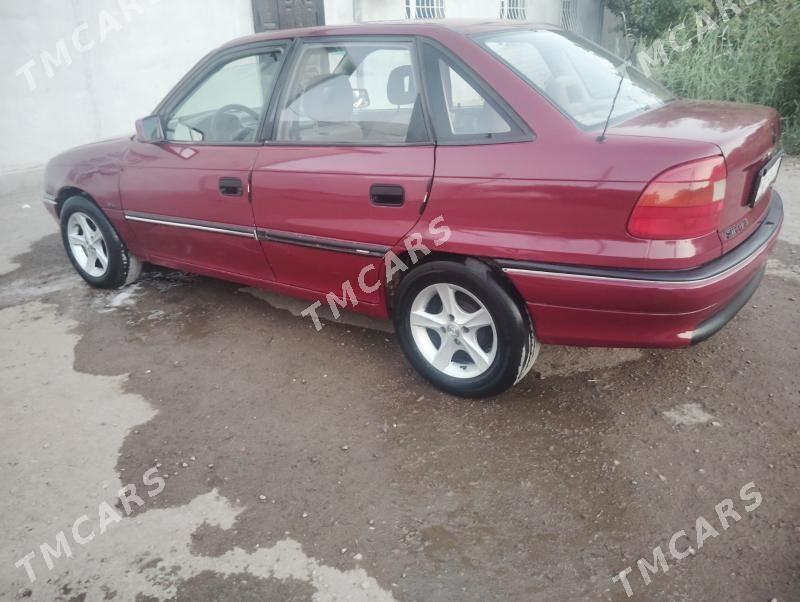 Opel Astra 1992 - 30 000 TMT - Daşoguz - img 4