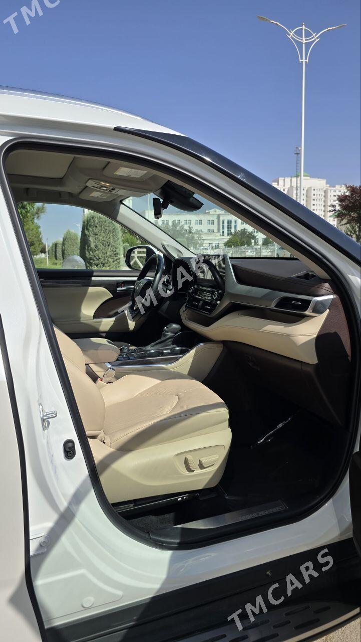 Toyota Highlander 2022 - 770 000 TMT - Ашхабад - img 5