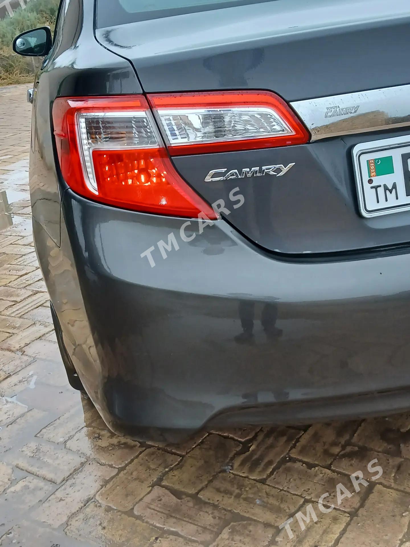 Toyota Camry 2012 - 220 000 TMT - Ýolöten - img 1