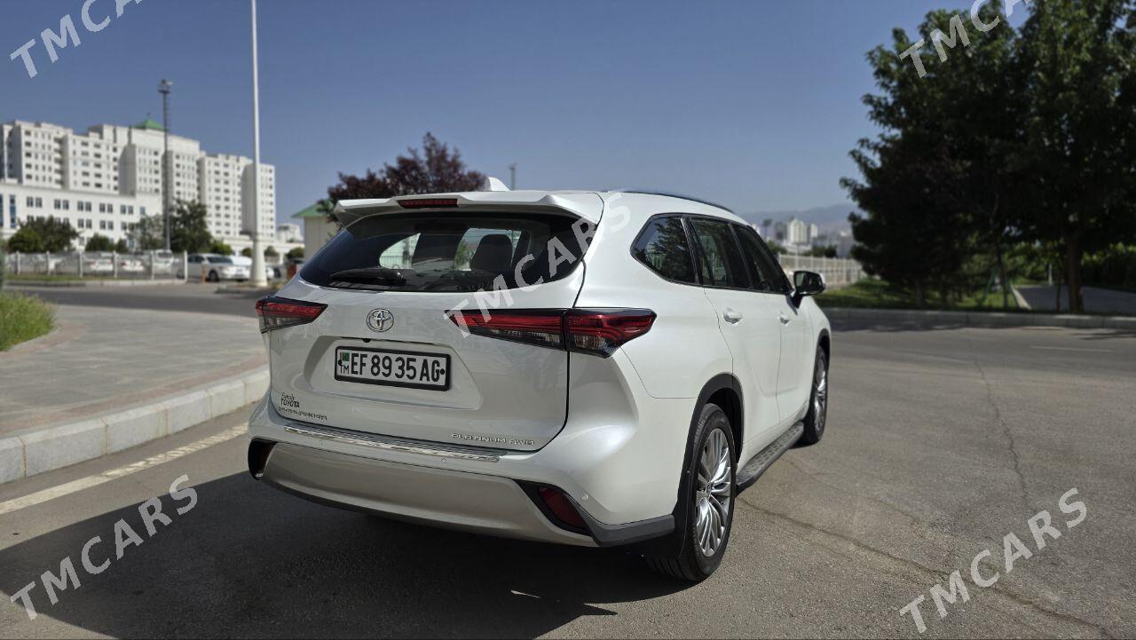Toyota Highlander 2022 - 770 000 TMT - Ашхабад - img 3