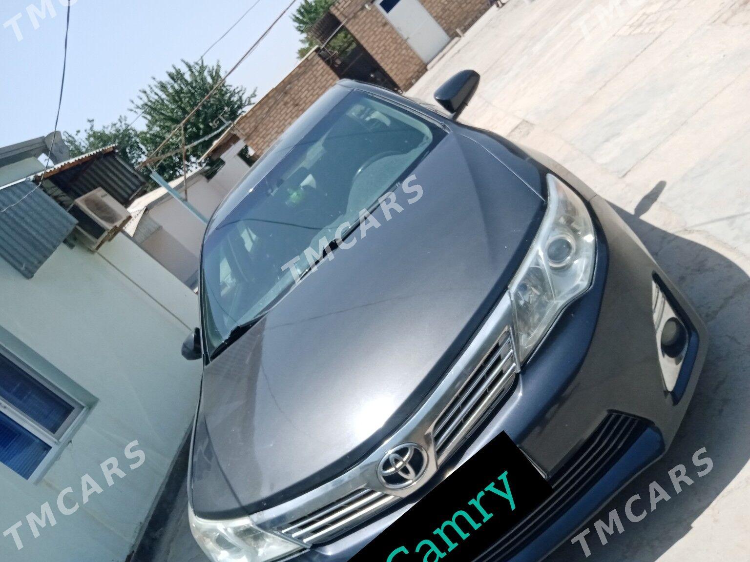 Toyota Camry 2012 - 220 000 TMT - Ýolöten - img 10