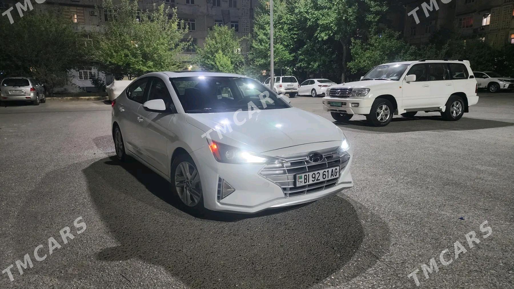 Hyundai Elantra 2019 - 240 000 TMT - Aşgabat - img 4
