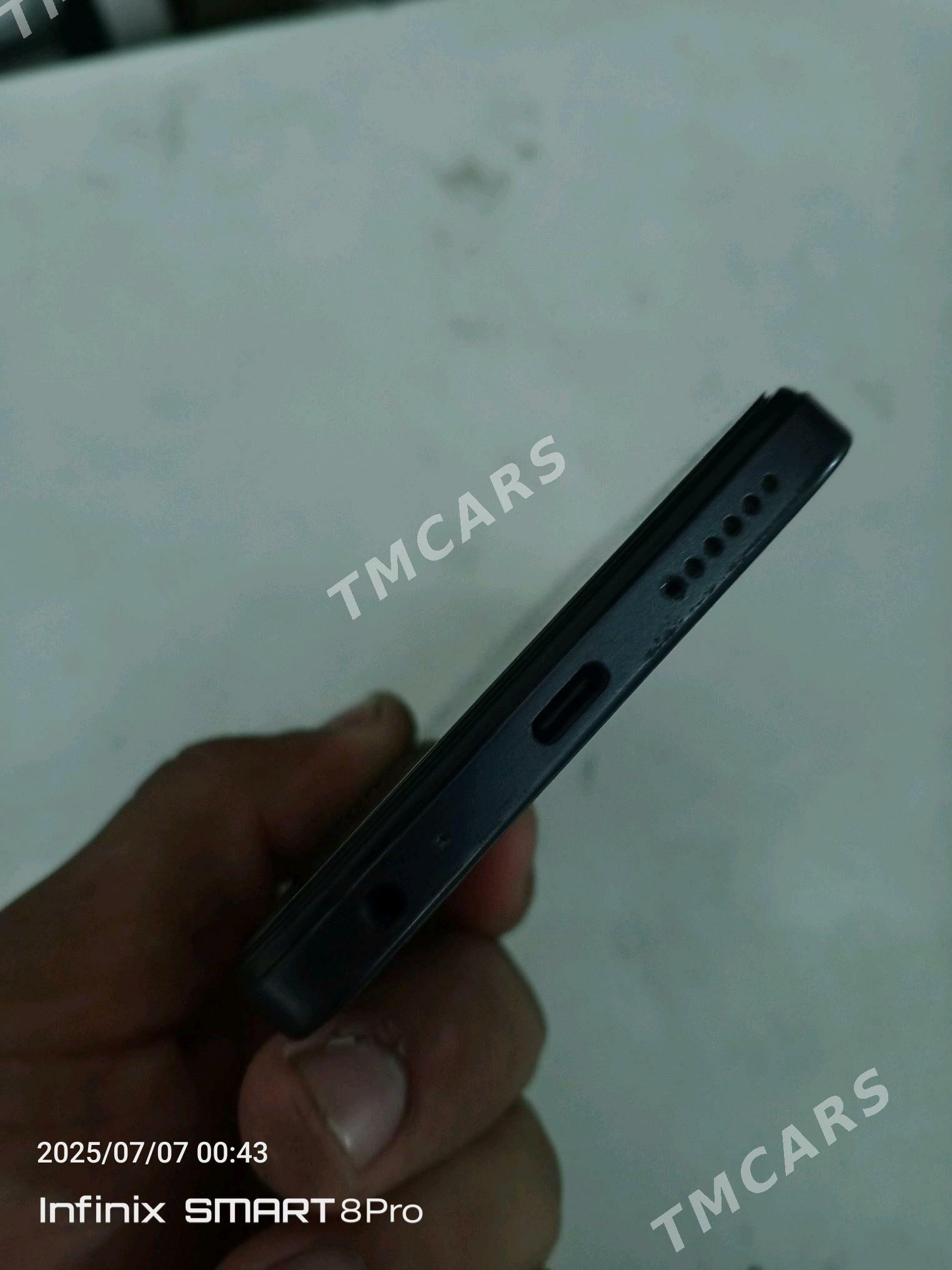 İnfinix smart8pro - Hitrowka - img 3