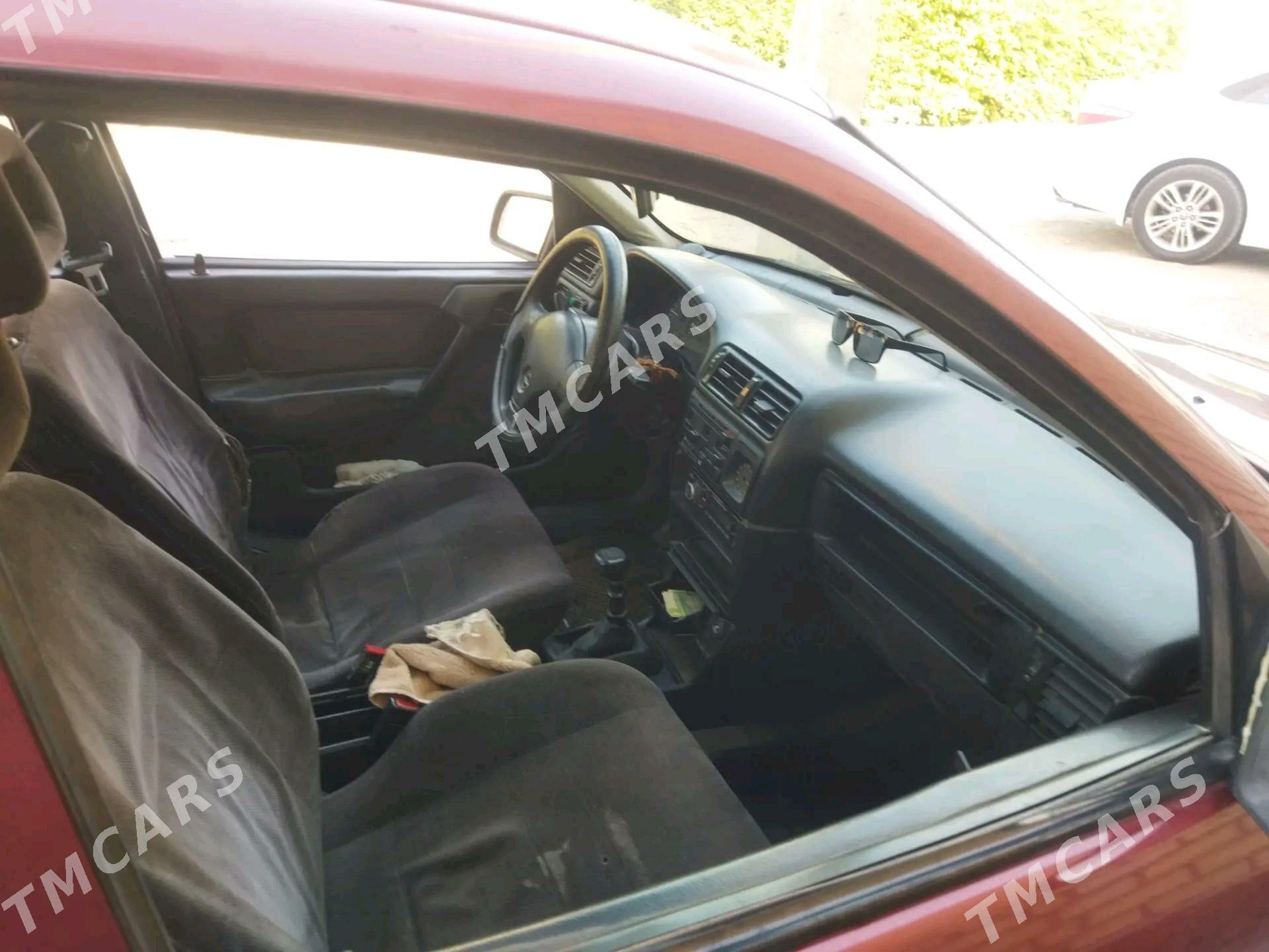 Opel Vectra 1992 - 30 000 TMT - Baýramaly - img 2