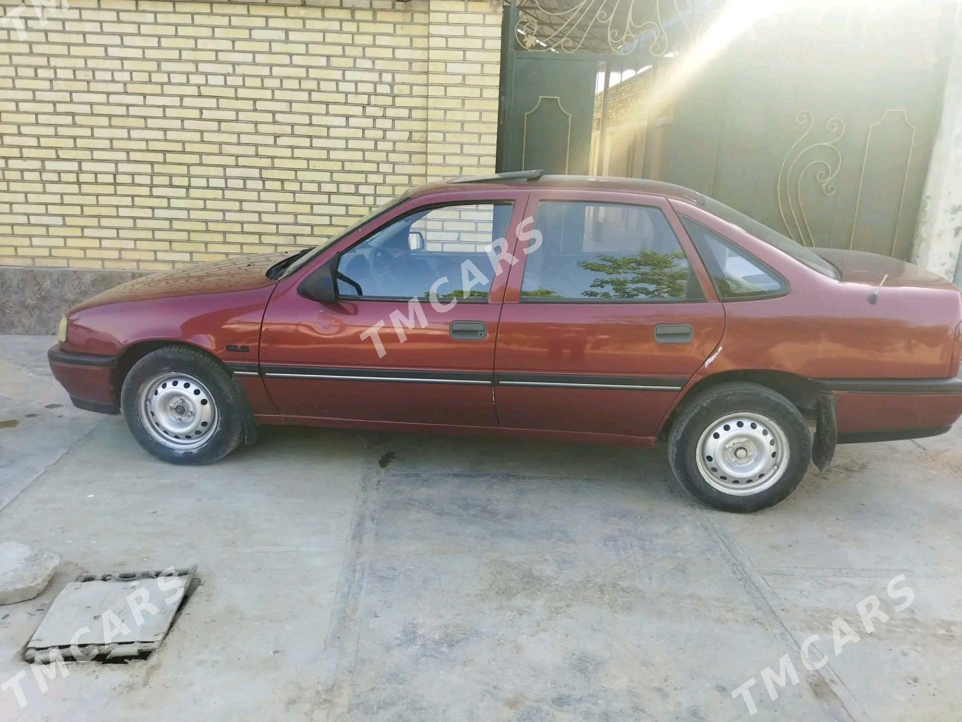 Opel Vectra 1992 - 30 000 TMT - Baýramaly - img 4