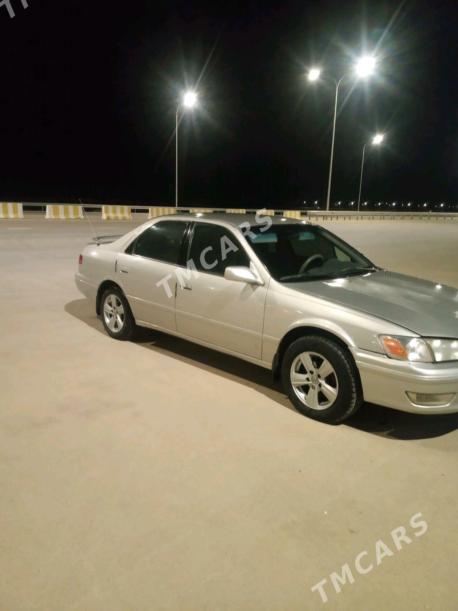 Toyota Camry 2000 - 162 000 TMT - Kaka - img 2