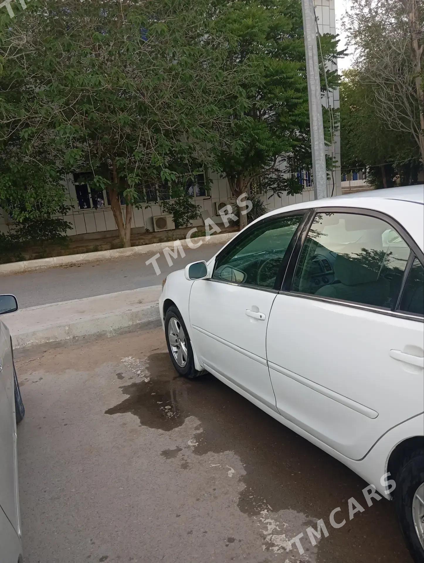 Toyota Camry 2005 - 135 000 TMT - Район ст. Аэропорта, ул. Гагарина - img 5