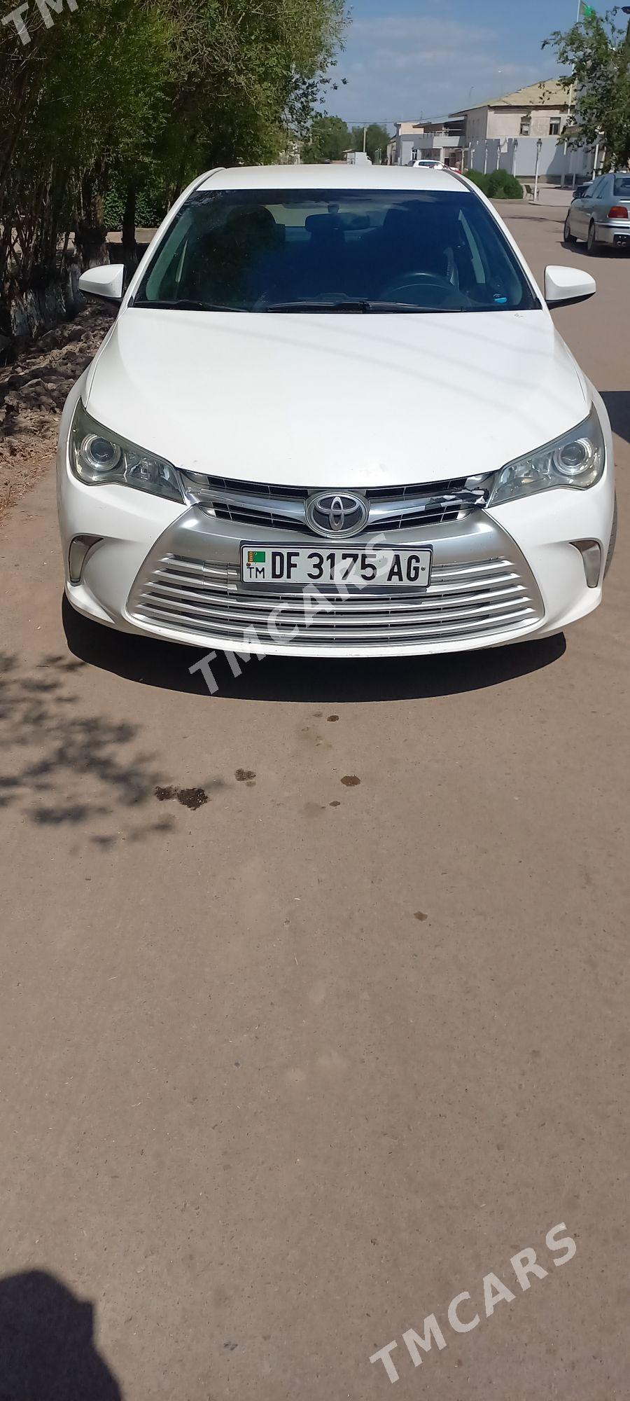 Toyota Camry 2017 - 200 000 TMT - 11 mkr - img 1