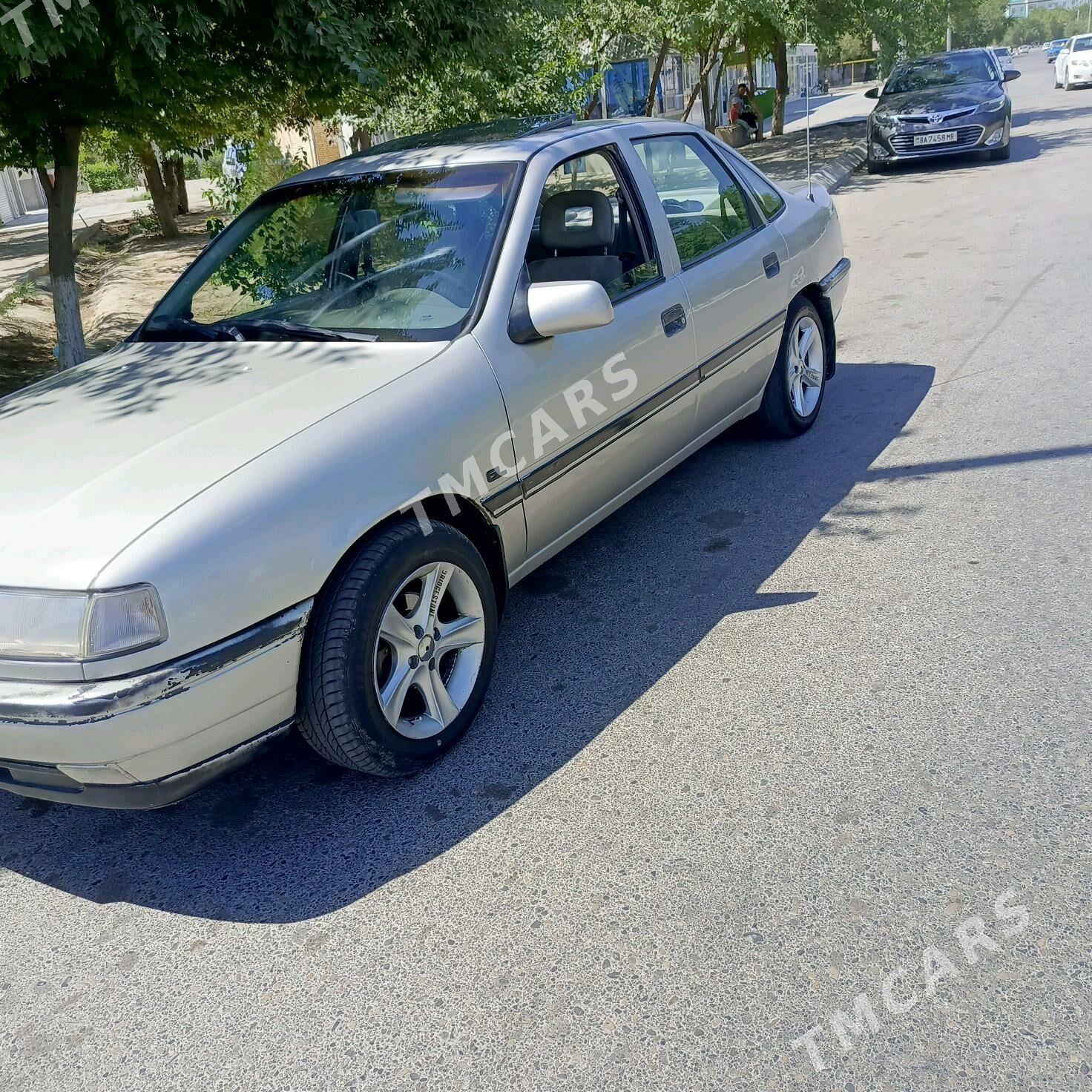 Opel Vectra 1992 - 37 000 TMT - Wekilbazar - img 7