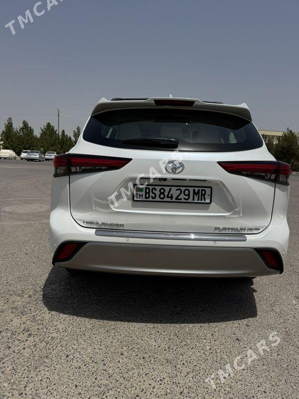 Toyota Highlander 2020 - 620 000 TMT - Baýramaly - img 4