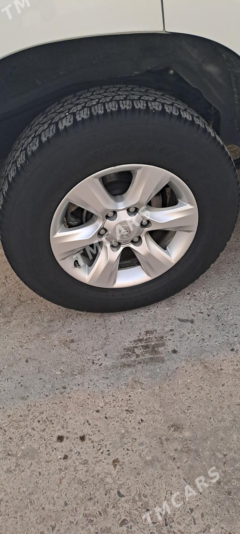 Toyota Land Cruiser Prado 2012 - 520 000 TMT - Gökdepe - img 3