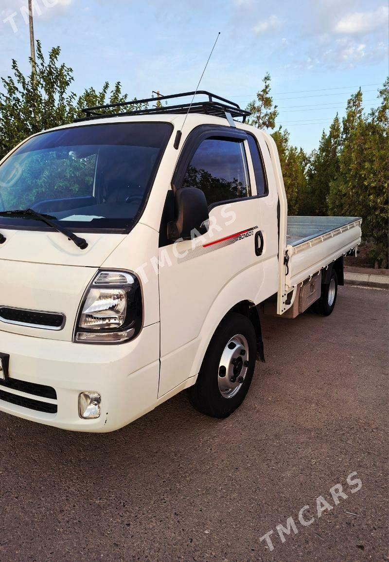 Kia Bongo 2020 - 265 000 TMT - Gurbansoltan Eje - img 4