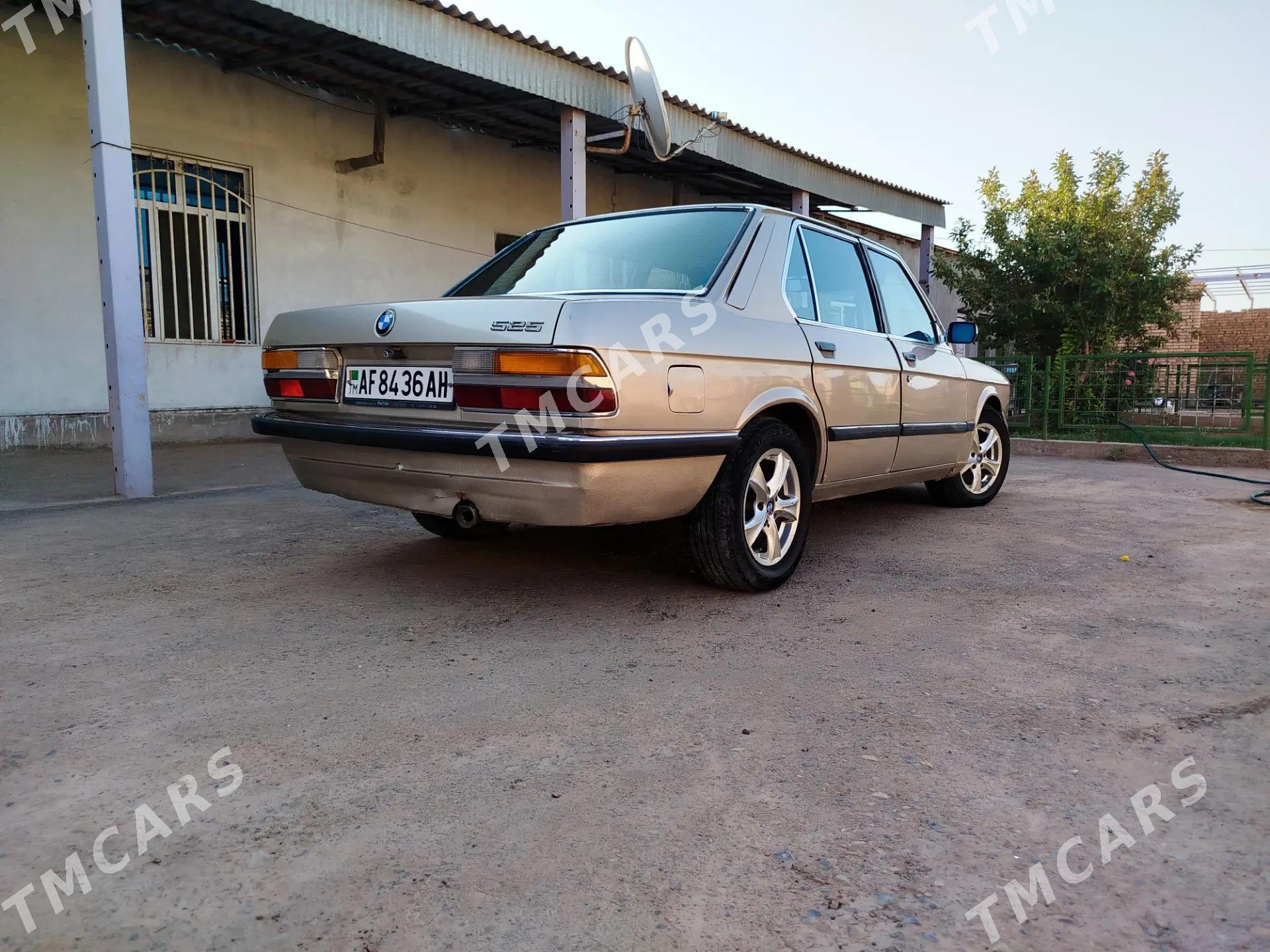 BMW 520 1986 - 26 000 TMT - Tejen - img 3