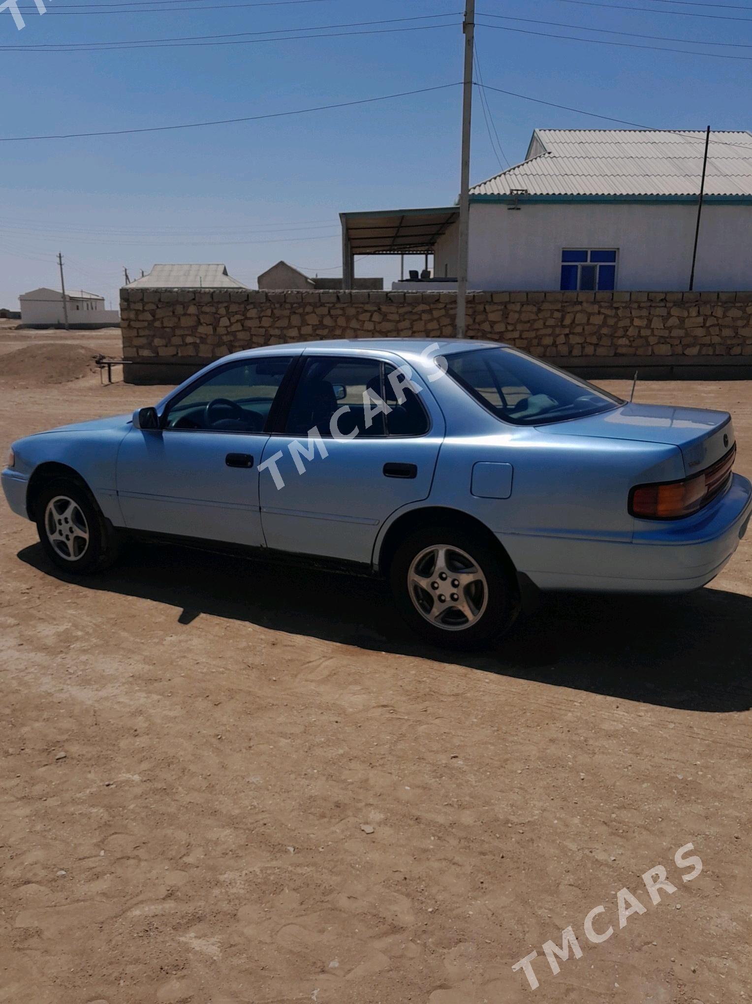 Toyota Camry 1993 - 80 000 TMT - Esenguly - img 1