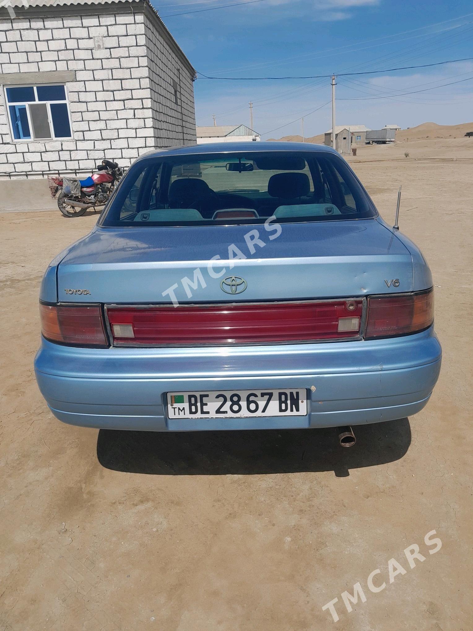 Toyota Camry 1993 - 80 000 TMT - Esenguly - img 3