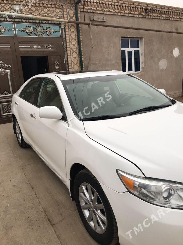 Toyota Camry 2010 - 192 000 TMT - Акдепе - img 3
