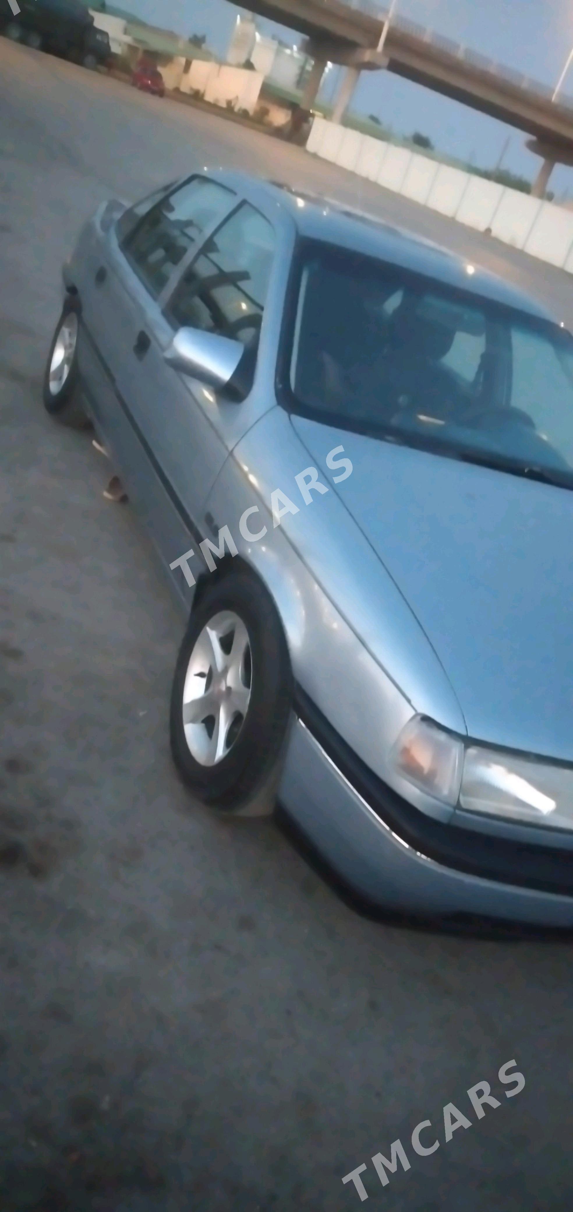 Opel Vectra 1990 - 38 000 TMT - Türkmenabat - img 4