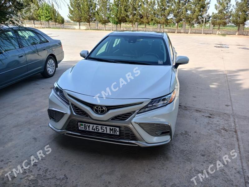 Toyota Camry 2022 - 350 000 TMT - Байрамали - img 2