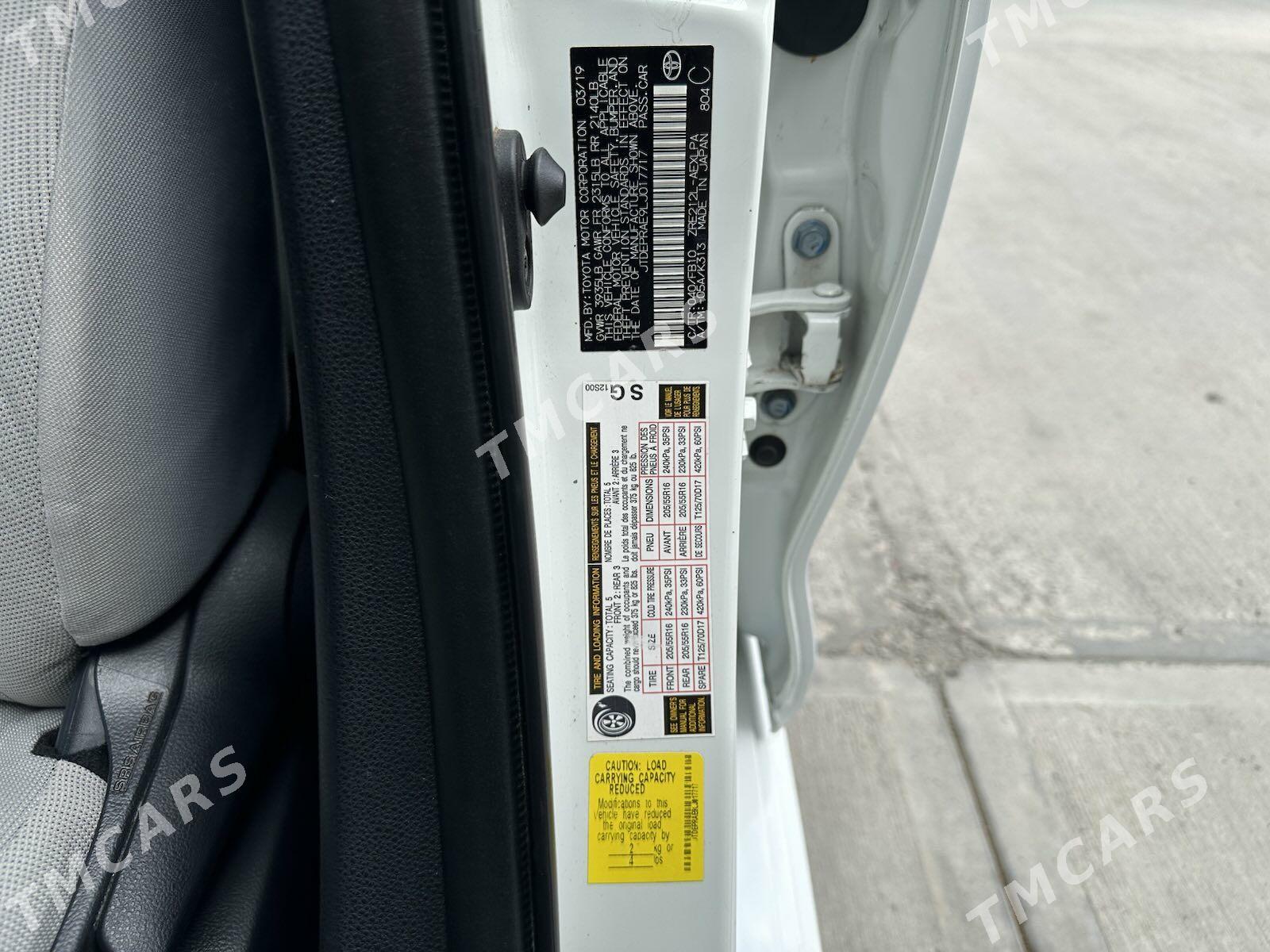 Toyota Corolla 2020 - 235 000 TMT - Aşgabat - img 4