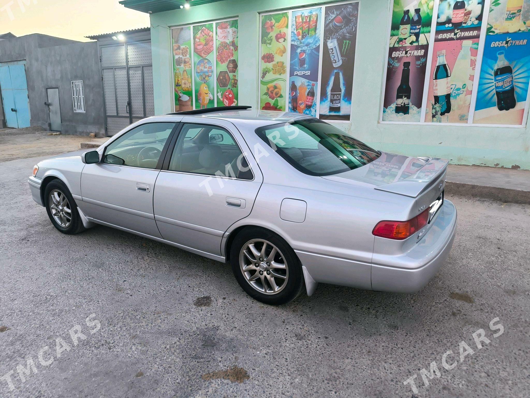 Toyota Camry 1999 - 150 000 TMT - Мары - img 2