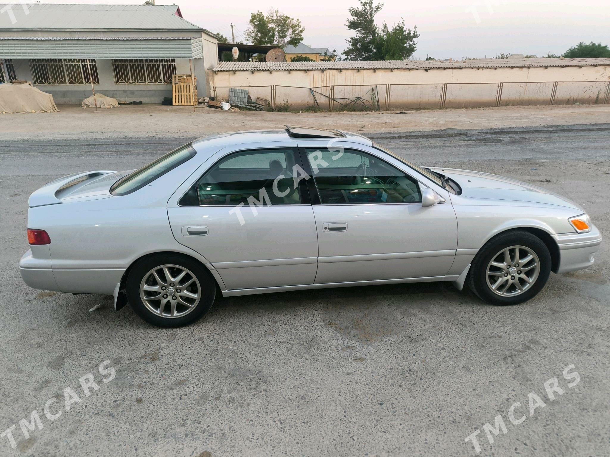 Toyota Camry 1999 - 150 000 TMT - Мары - img 5