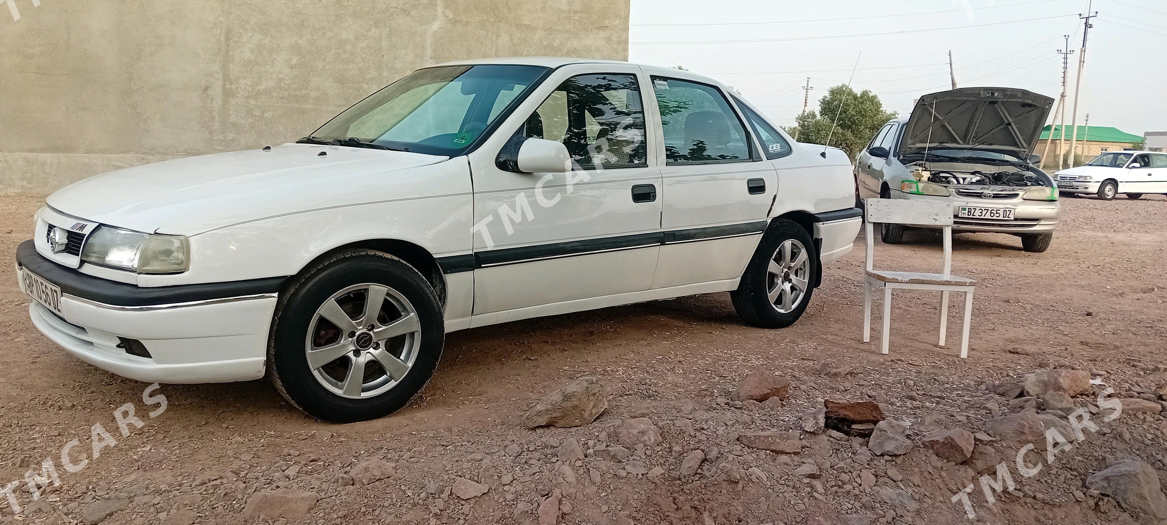 Opel Vectra 1993 - 34 000 TMT - Gubadag - img 4