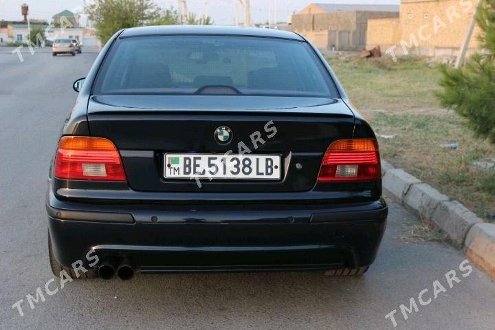 BMW E39 2003 - 160 000 TMT - Türkmenabat - img 3