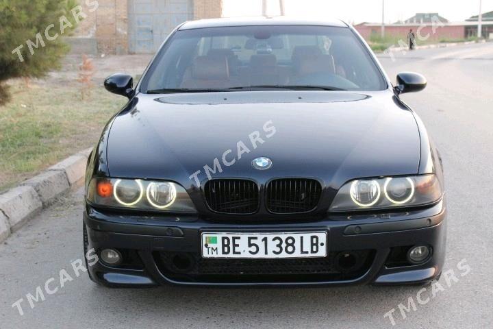 BMW E39 2003 - 160 000 TMT - Türkmenabat - img 9