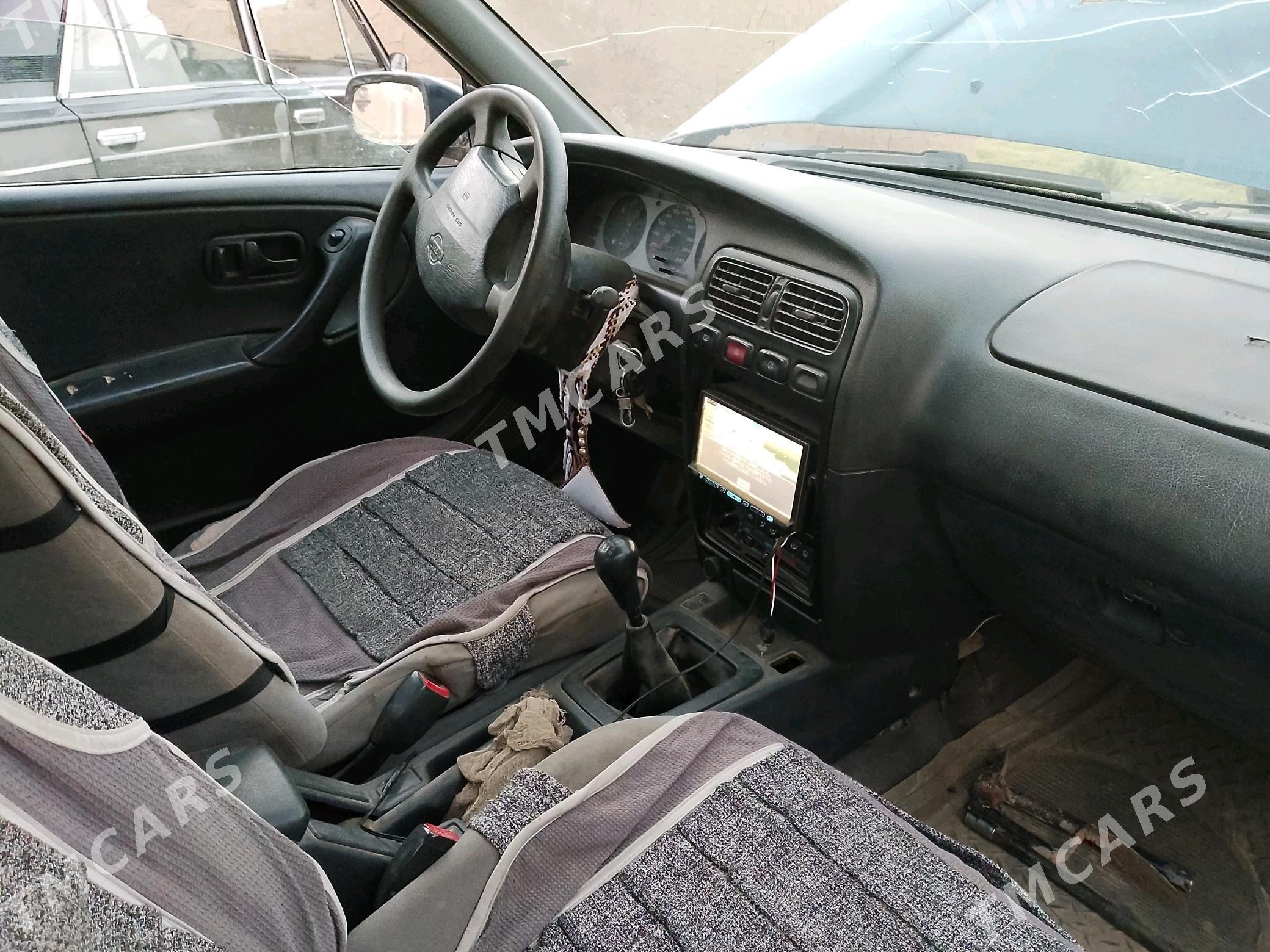 Nissan Primera 1996 - 13 000 TMT - Байрамали - img 7