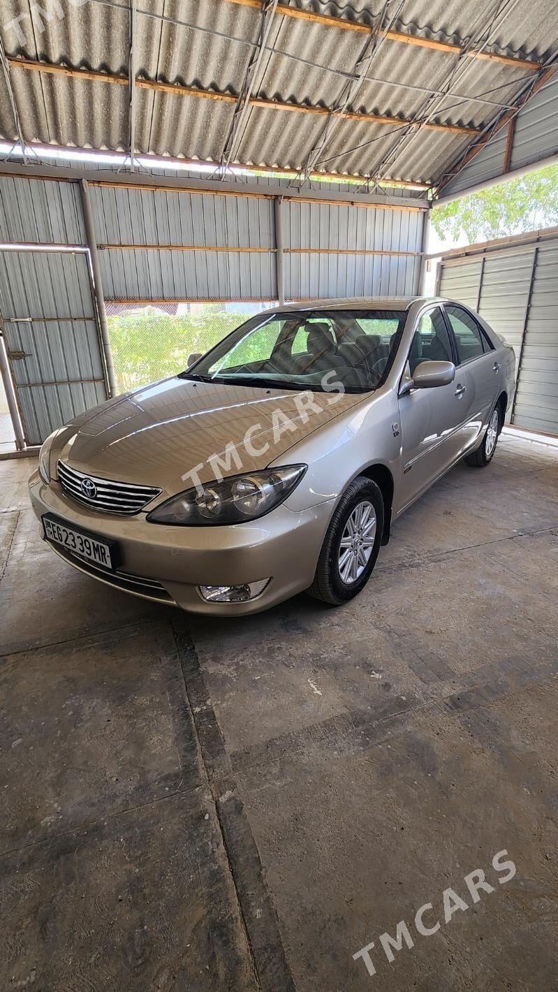 Toyota Camry 2003 - 175 000 TMT - Мары - img 1