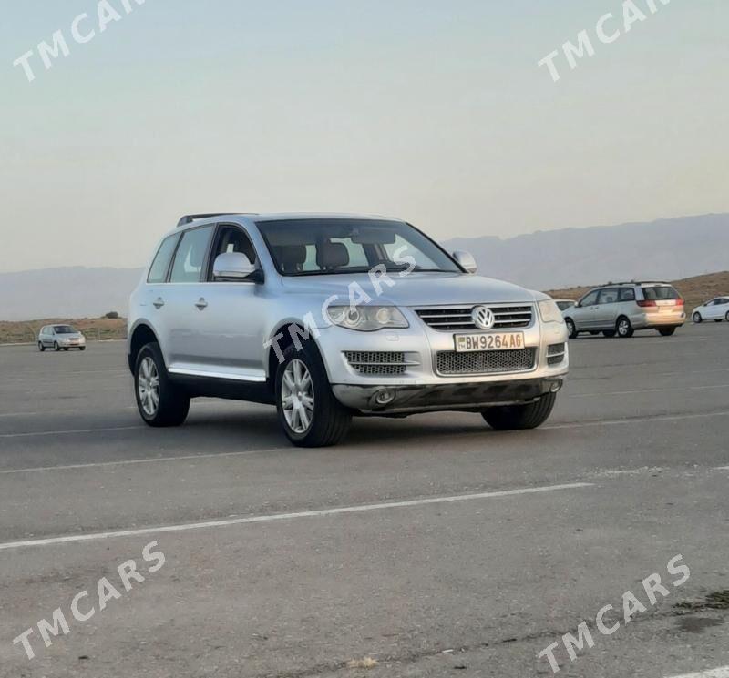 Volkswagen Touareg 2008 - 225 000 TMT - Aşgabat - img 2