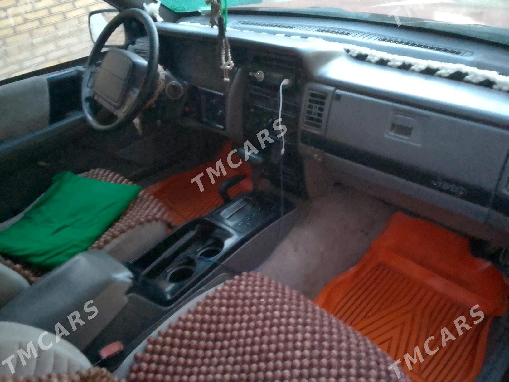 Jeep Grand Cherokee 1993 - 25 000 TMT - Sakarçäge - img 3