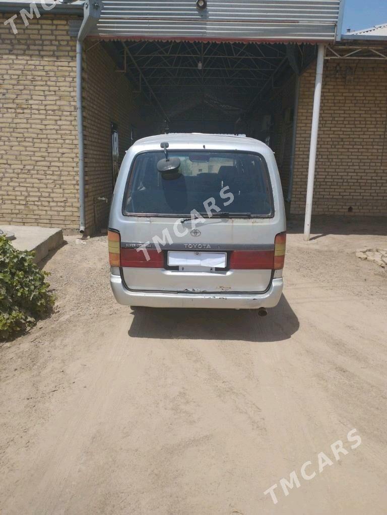 Toyota Hiace 1991 - 32 000 TMT - Мургап - img 1