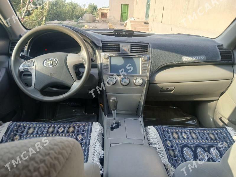 Toyota Camry 2011 - 220 000 TMT - Köneürgenç - img 6