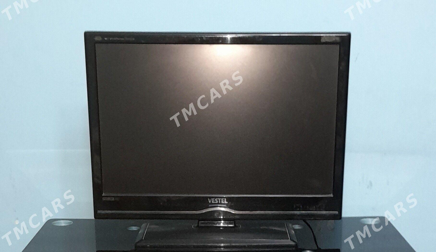 TELEWIZOR - Ким район - img 1