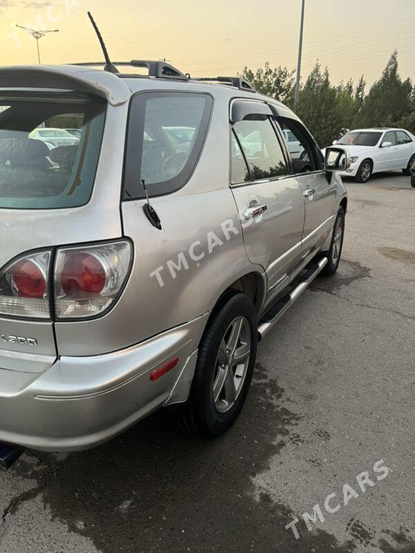Lexus RX 300 1999 - 140 000 TMT - Гурбансолтан Едже - img 3