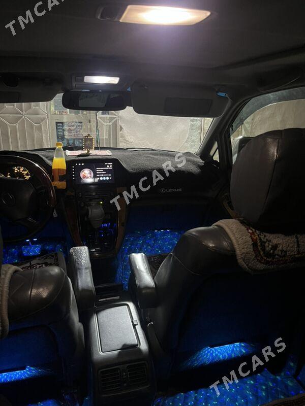 Lexus RX 300 1999 - 140 000 TMT - Гурбансолтан Едже - img 8